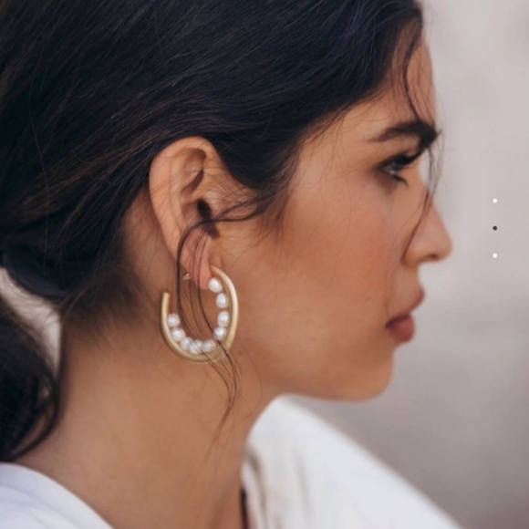 Cult Gaia Pearl Hoop Earrings - Picture 2 of 7